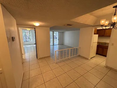 3650 Inverrary Drive 1k, Lauderhill, FL 33319 #1k Lauderhill FL