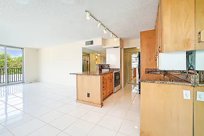 2121 N Ocean Boulevard 302e, Boca Raton, FL 33431 #302e Boca Raton FL