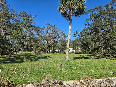 1800 N TAMIAMI TRAIL Sarasota FL