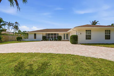 359 Country Club Drive, Tequesta, FL 33469 Tequesta FL