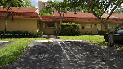 10722 La Placida Dr 9-B2 #9-B2 Coral Springs FL