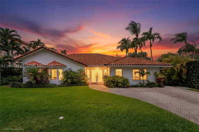 560 Hampton Ln Key Biscayne FL