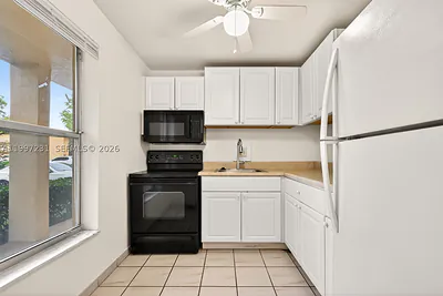 5801 NW 62nd Ave 106 #106 Tamarac FL