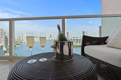 3301 NE 183rd St 2606 #2606 Aventura FL