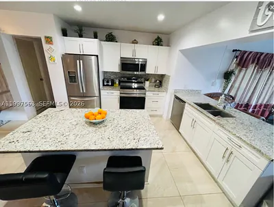 721 SW 69th Ave Pembroke Pines FL