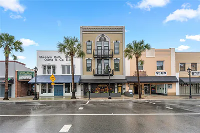 18 S MAGNOLIA AVENUE Ocala FL