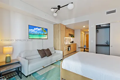 11 NE 6 2108 #2108 Miami FL