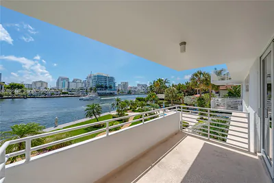 888 Intracoastal Dr 2B #2B Fort Lauderdale FL