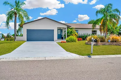 721 EAGLE LANE Apollo Beach FL