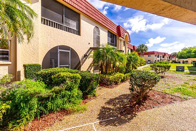 207 RUBENS DRIVE G #G Nokomis FL