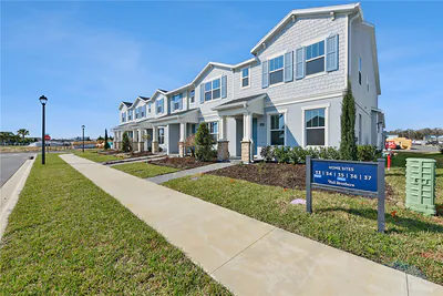 1882 FALCONHURST LANE Apopka FL