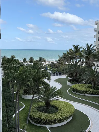 100 Lincoln Rd 615 #615 Miami Beach FL