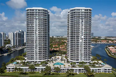 3802 NE 207th St 1001 #1001 Aventura FL