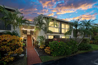3225 S Lakeview Circle 22-202, Fort Pierce, FL 34949 #22-202 Fort Pierce FL