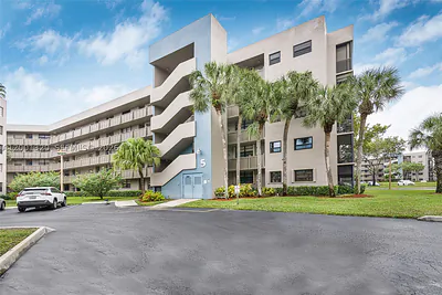 1001 Colony Point Cir 503 #503 Pembroke Pines FL