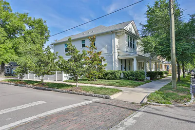 2204 N CENTRAL AVENUE 1 #1 Tampa FL