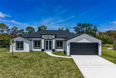 2857 SE Cabana Ln Port St Lucie FL