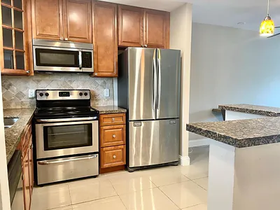 809 W Oakland Park Boulevard J12, Oakland Park, FL 33311 #J12 Oakland Park FL