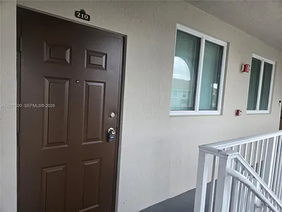 2731 SE 17th Ave 210 #210 Homestead FL