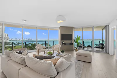 488 NE 18th St 715 #715 Miami FL