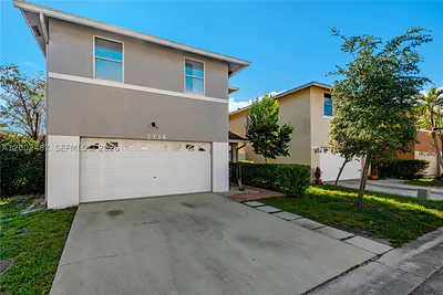 2336 NW 34th Ter Coconut Creek FL