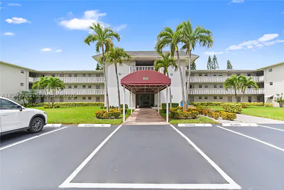 1000 Hillcrest Ct 214 #214 Hollywood FL