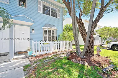 81 SW 3rd St 81 #81 Pompano Beach FL