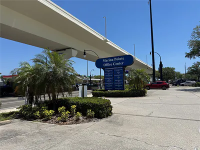 4828 W GANDY BOULEVARD B27 #B27 Tampa FL