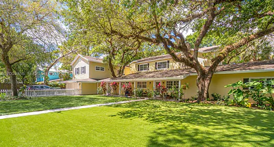 2221 SW 28th Way Fort Lauderdale FL