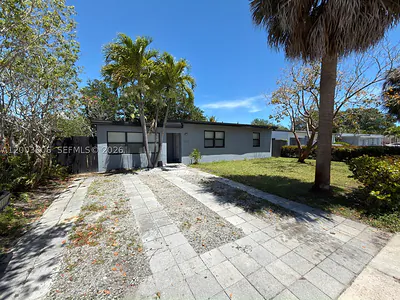 1325 NW 11th Ct Fort Lauderdale FL