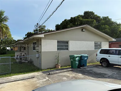 2742 NW 49th St 2742 #2742 Miami FL