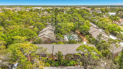 1707 PELICAN COVE ROAD GL351 #GL351 Sarasota FL