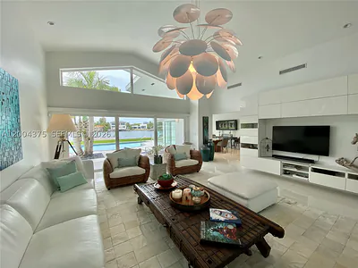 265 N Shore Dr Miami Beach FL