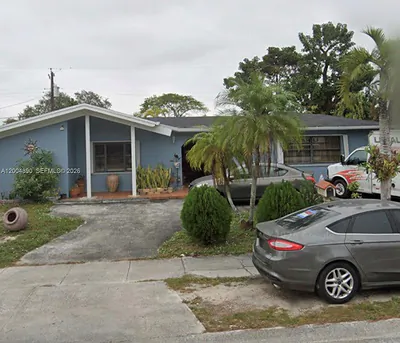 12325 SW 42nd St Miami FL