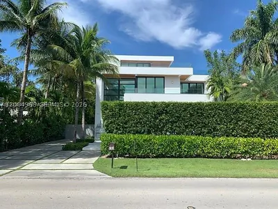 785 Harbor Drive Key Biscayne FL