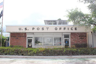 1661 West Ave Miami Beach FL