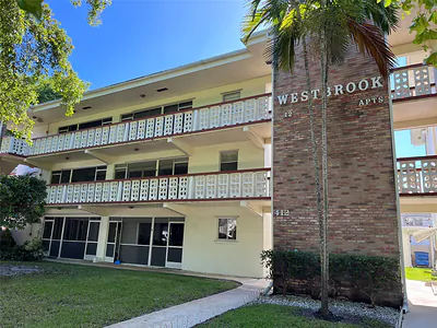 412 S Luna Court 2, Hollywood, FL 33021 #2 Hollywood FL