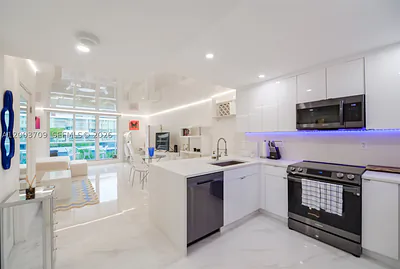 2301 Collins Ave 529 #529 Miami Beach FL