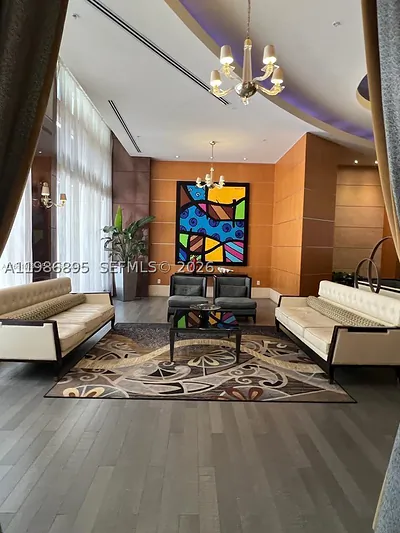 253 NE 2nd St 3806 #3806 Miami FL