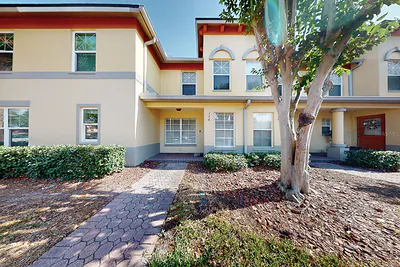 176 COQUINA BAY DR DRIVE St Petersburg FL