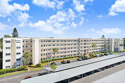 5603 80TH STREET N 303 #303 St Petersburg FL