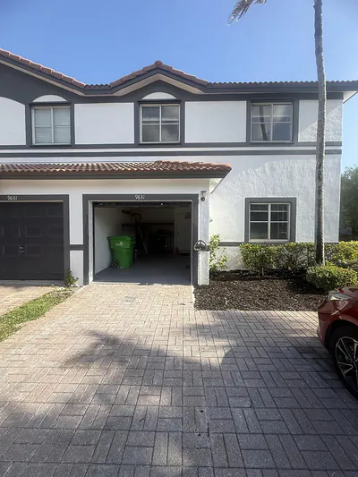 9831 NW 24th Street, Sunrise, FL 33322 Sunrise FL