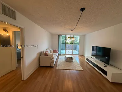 1155 Brickell Bay Dr 606 #606 Miami FL