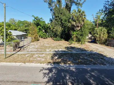 14TH AVENUE S St Petersburg FL