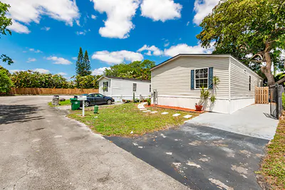 13431 SW 9th Court, Davie, FL 33325 Davie FL