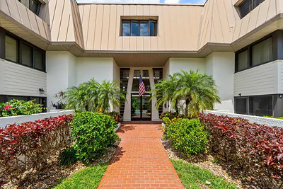 1800 SE Saint Lucie Boulevard 6-203, Stuart, FL 34996 #6-203 Stuart FL