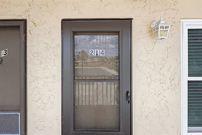6400 46TH AVENUE N 214 #214 Kenneth City FL