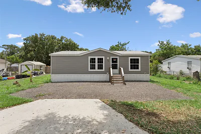 36 CANDLELIGHT DRIVE Lake Wales FL