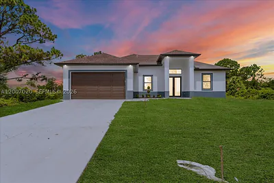 1033 E Plymouth St E Lehigh Acres FL