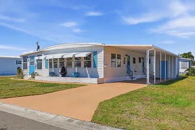 1107 44TH AVENUE DRIVE E Ellenton FL
